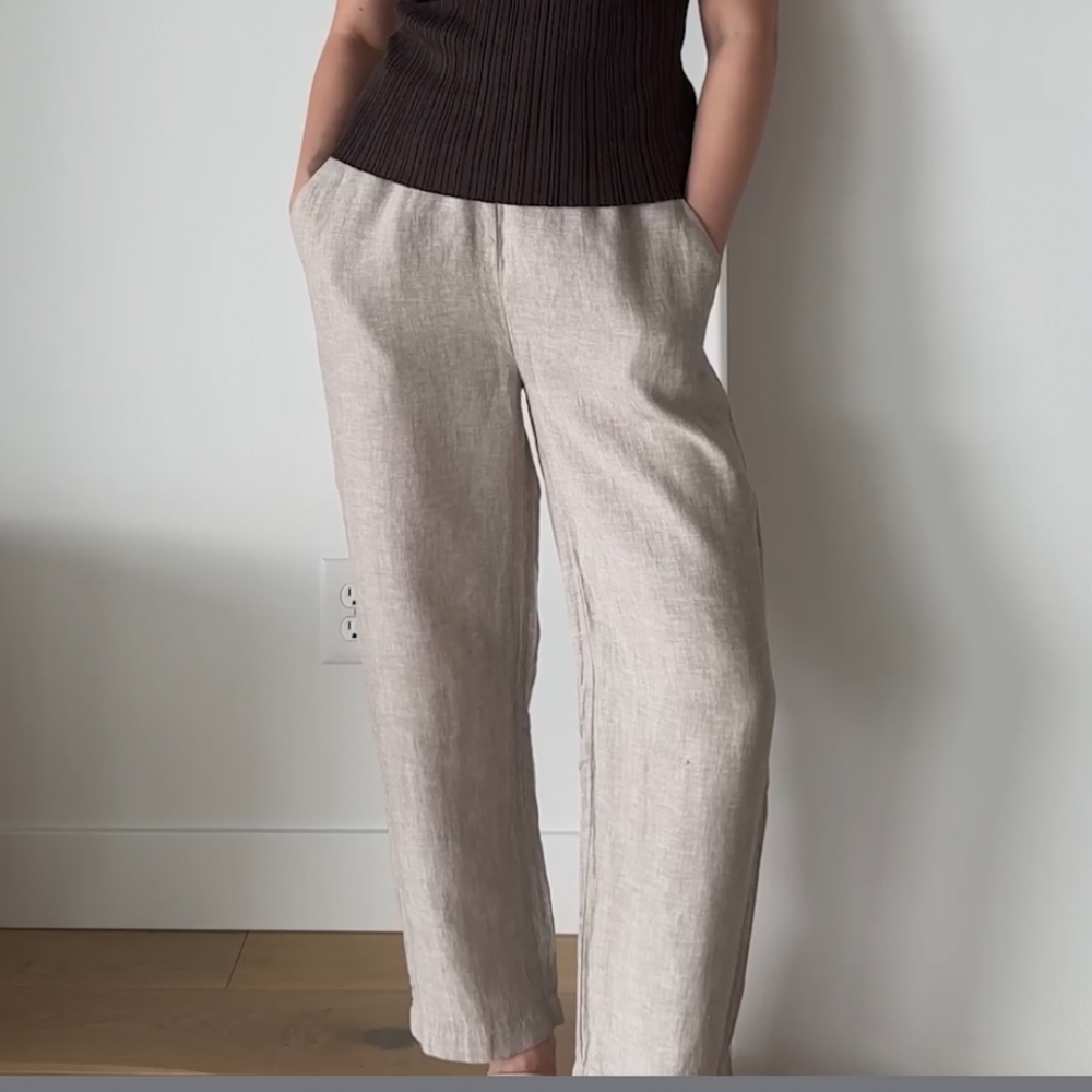 Quince Light Beige Linen Cropped Trousers